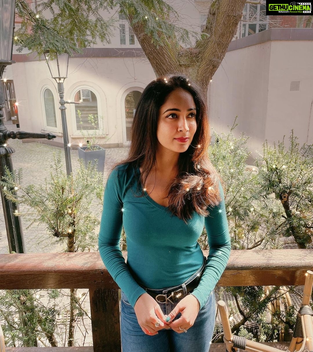 Aditi Chengappa Instagram - Do you believe in magic? I most certainly do ✨ isn’t it magical to have tears rush down just hearing two lines of a song? 🎵Isn’t it magical to be transported to a warm memory with a simple fragrance?🍵 isn’t it magical how the sunlight feels on your skin on a cold day? ☀️❄️ Isn’t it magical how the hot dry ground smells when it rains? 🌧 Isn’t it magical to love someone so much that you would risk your life for them? 🙇🏻♀️ isn’t the entire experience of being a human itself magical? ✨✨✨ Forever enchanted by this human experience, thank you for this life🙏🌟✨ Hamburg, Germany