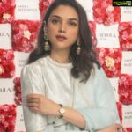 Aditi Rao Hydari Instagram – Super Happy to launch NEBULA – An exquisite range of 18KT gold watches from Titan
@titanwatchesindia for the wedding season!

Inspired by the art forms and architecture of India, Nebula’s watches are truly beautiful and an ideal accessory for my wedding style. Watches are my go to accessory and I love jewelry… these timepieces are a perfect blend of both elegance and tradition perfect for the wedding season. 

#NebulaByTitan #luxurywatches #ad