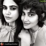 Aditi Sudhir Pohankar Instagram – The Pohankar sisters ! 👯‍♀️ @niveditapohankar 
#throwback 
#sisterlove #sister #love #loveyourself #picoftheday #pic #photo #blackandwhite
