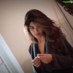 Aditi Sudhir Pohankar Instagram - I don’t want to repeat my innocence- said the mirror. . #aaditipohankar #she #beauty #beautiful #smile #bollywood #picoftheday #photooftheday #photography #instagood #instadaily #instagood
