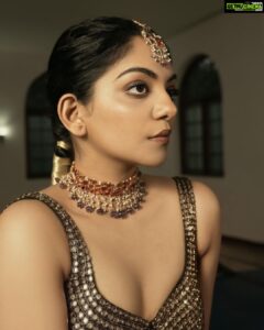 Ahana Kumar Instagram - Do you like Spaghetti Bolognese? 🍝 Stylist : @asaniya_nazrin Photographer : @vaffara_ MUAH : @unnips Outfit : @poornimaindrajith Jewellery : @ttdevassy Coordination : @asaniya_nazrin Photography team : @rjrej @vishnu_sivaji_ @aneesh_cr Post Production : @iamvysak ✨