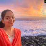 Ahana Kumar Instagram – Selfie with the Sunset 😄