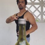 Aishwarya Arjun Instagram - @arjunsarjaa ACTION KING FOR A REASON 🥋 #BottleCapChallenge #ActionKing @jasonstatham
