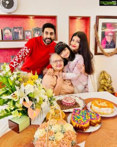 Aishwarya Rai Instagram - ✨🥰❤️HAPPY 70th BIRTHDAY DARLING MOMMYYY-DODDAAA 💖😍💗LOVE YOUUU😘💝❤️💕🌹💐🎊🌸🌷🌈✨