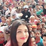Aishwarya Rai Instagram - ✨🥰CHRISTMAS CHEER⭐️LOVE ❤️ BLESSINGS 😇and Saluting ALL the Angelic BraveHearts at CPAA🤗❤️ GOD BLESS ALL their Families, Doctors, Caregivers and Loved ones ⭐️✨ I’m so overwhelmed by your Strength of Spirit, Positivity and ever-smiling darling Pure Souls❤️GOD BLESS n LOVE ALWAYS ✨