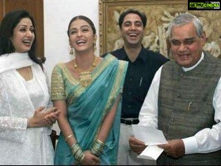 Aishwarya Rai Instagram - ✨🙏Respect 🙏✨Rest In Peace🙏✨