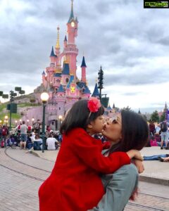 Aishwarya Rai Instagram - 💖My Princess Angel’s Happiness means the World to me😍 My Aaradhya...My LIFE✨My Eternal LOVE 💖