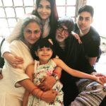 Aishwarya Rai Instagram – ✨Happyyy Anniversary Pa n Ma✨ 💐 Love, Health and Happiness always God Bless 💝🤗🌈