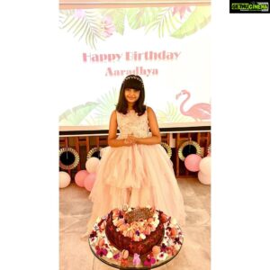 Aishwarya Rai Instagram - ✨🥰❤️My Angel Aaradhya’s 10😍💖You are the reason I breathe my Darling Aaradhya💝💗YOU ARE MY LIFE… MY SOUL… I LOVE YOU UNCONDITIONALLY ❤️💖🤗😘❤️💝💖💝💕🌟🌈⭐️