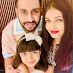 Aishwarya Rai Instagram - ✨🥰😍😘HAPPIEST 9th Birthday the ABSOLUTE LOVE OF MY LIFE, MY DARLING ANGEL AARADHYA ❤️✨😘🤗🌈💖🌟I LOVE YOU Eternally, Infinitely and UNCONDITIONALLY...Forever and Beyond.. GOD BLESS YOU and I thank God every breath I take for YOU in my life🥰💝Love, Love LOVE YOU😘🤗🥰😍❤️🌈🌟💝✨