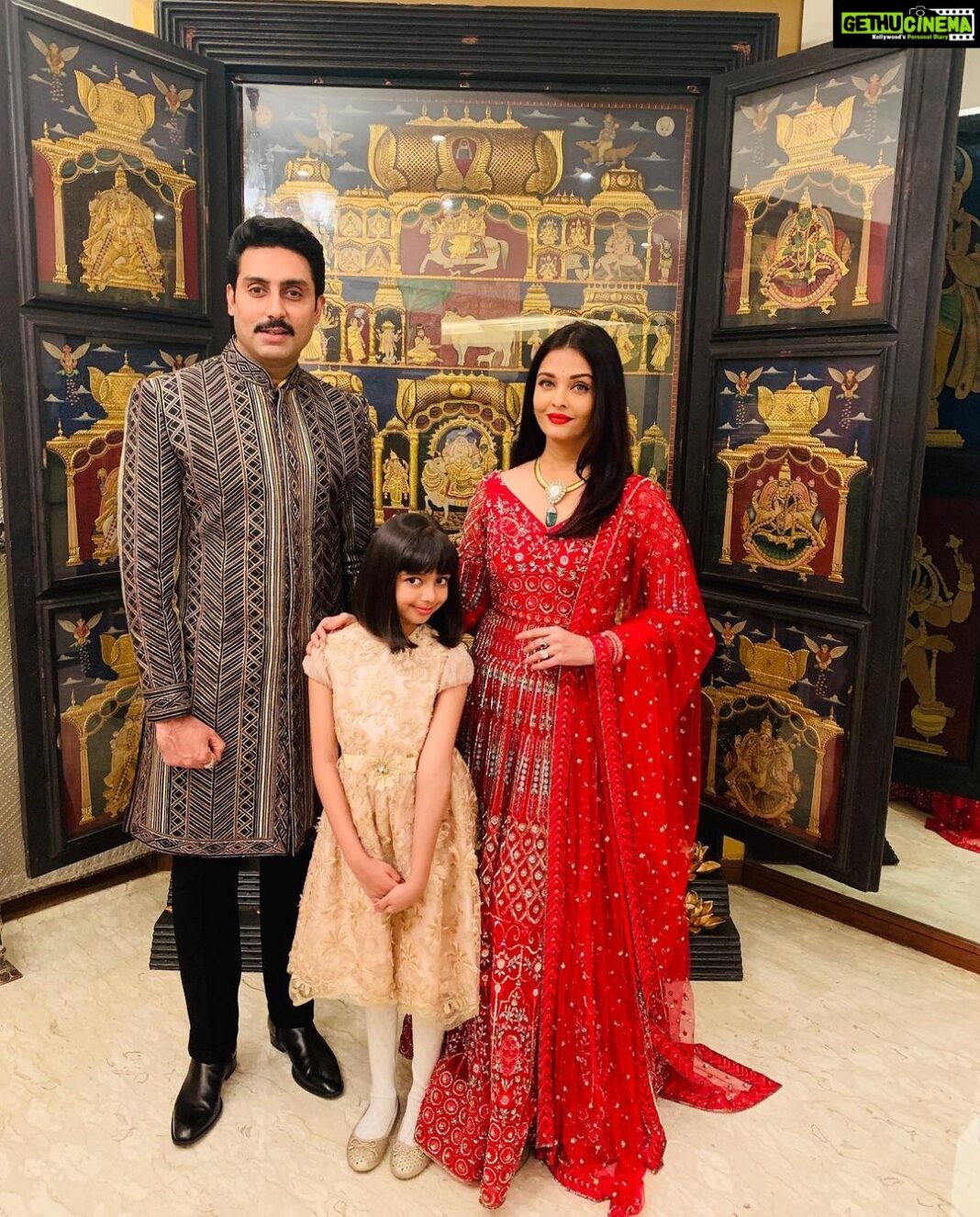 Aishwarya Rai Instagram - ✨❤️✨😍🌟