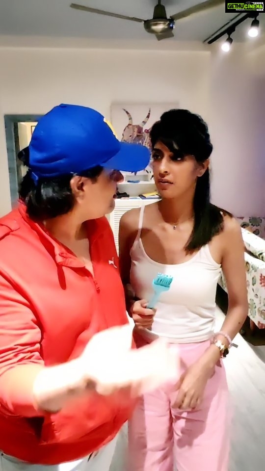 Aishwarya Sakhuja Instagram - disciplined joke #instareels #instajokes #instagramcomedy #instacomic #reelsinstagram #reelsofindia #reelkarofeelkaro #idontgiveadamn #reelsvideo #reels #pj #badjokes #wordplay #roash #nature #sundayfunday #saturdayjoke #riverfront #river #husbandandwife #wife #wifelove #couples #couplereels #hatersfuckoff🖕 #mumbai #india Mumbai, Maharashtra
