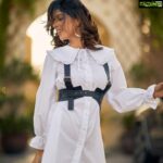 Aishwarya Sakhuja Instagram – Your life is what you make out of it 🥰🥰
#aajkagyaan #aishwaryasakhuja #streetstyle #streetfashion #mydubai #ashindubai 

Make up and hair by @nanki.mua 
Shot by @anoop.devaraj 
Managed by @chai_with_ahmad