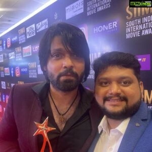 Ajaneesh Loknath Instagram - Kudos shettre @RakshitShetty and the entire team of #ASN. It’s a well-deserved win! 

@bobby_c_r