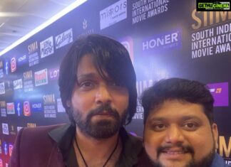 Ajaneesh Loknath Instagram - Kudos shettre @RakshitShetty and the entire team of #ASN. It’s a well-deserved win! @bobby_c_r