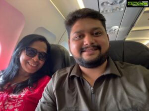 Ajaneesh Loknath Instagram - On the way to SIIMA with @bobby_c_r @pramodshettyk and @rakshitshetty 

#SIIMAAwards