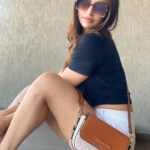 Akanksha Puri Instagram - Shopaholic 🤑 ❤️ Beautiful bag @lifestyle_shopping_21 Stunning shades @flash_store.in #collaboration #bag #shades #sun #goodvibes #picoftheday #photooftheday #comfort #love #lifestyle #beauty #instagood #goodvibes #instadaily #travelgram #india #beinghappy #beingme #akankshapuri #❤️