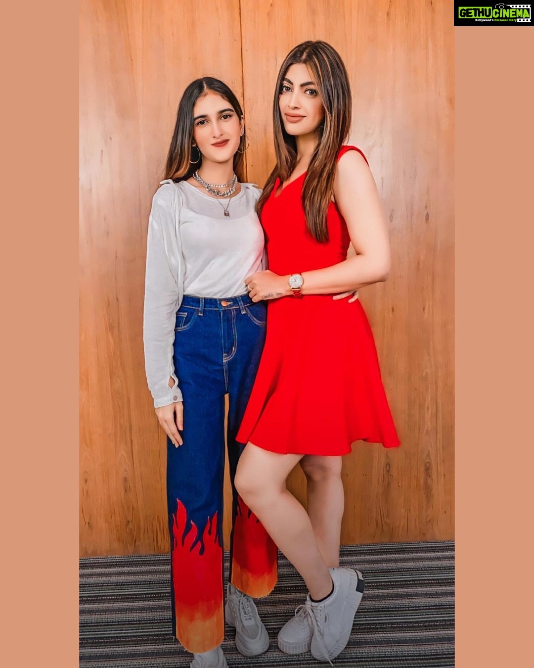 Akanksha Puri - 31.6K Likes - Most Liked Instagram Photos
