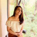 Aksha Pardasany Instagram - Do we even need a reason #sukoon