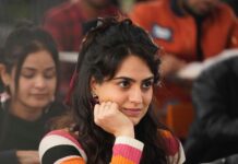 Aksha Pardasany Instagram - Zindagi ki yehi reet hai , haar ke baad hi jeet hai ☘️