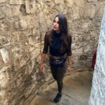 Akshara Gowda Instagram – “All I have is a wanderlust soul, a rebellious mind and a loyal heart “❣️ #aksharagowda #stylishtamizhachi #stylishtamilachi  #wanderlust #traveldiaries #egypt Alexandria Catacombs
