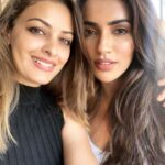 Akshara Gowda Instagram - The best kind of friendships are FIERCE LADY FRIENDSHIPS where you aggressively believe in each other, defend each other, and think the other deserves the world 🌎 ❤️❤️❤️ #bff #youdeservetheworld @poojachen #mysafeplace #aksharagowda #stylishtamizhachi #stylishtamilachi