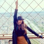 Akshara Gowda Instagram - TOO MUCH JOY TO PUT INTO ONE PHOTO :) ❤️🤗 #aksharagowda #stylishtamizhachi #traveldiaries #paris #eiffeltower Eiffel Tower Paris