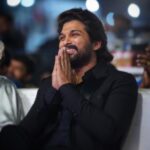 Allu Arjun Instagram - I whole heartedly Thank my audience for blessing us with this magnanimous Hitt ... and bringing smiles into our lives . Soo contented in our hearts to celebrate the success with you all . Humbled #AVPL celebrations
