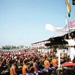 Allu Arjun Instagram - I thank the government of Kerala for inviting me and giving me the honour to wave the flag at the 66th Nehru Trophy Boat Race . I heart fully thank the people of Kerala for giving me this Honour. THANK YOU