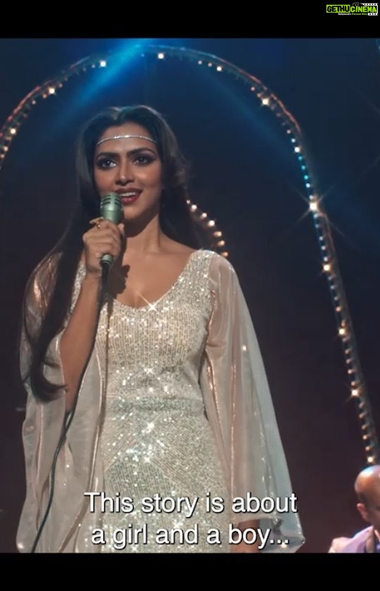 Amala Paul Instagram - From the lanes of Bombay and the glamour of Bollywood in the 70s, comes a dramatic love story about a struggling director, his wife, and his superstar lover. Find out what happens in #RanjishHiSahi: streaming on @VootSelect from 13th January. Created by @maheshfilm Written and directed by @pushpdeepbhardwaj @tahirrajbhasin @amupuri @visheshfilms @officialjiostudios @sakshibhatt #SahilSaigal #VisheshEntertainment