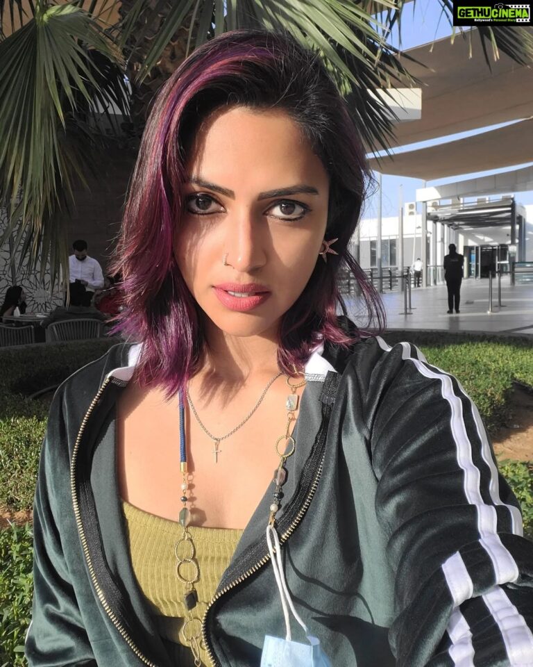 Amala Paul Instagram - Saving memories in the form of selfies. 🤳 #selfie #selfietime #playingdressup #ootd #selfayyy #throwback Ferrari World Abu Dhabi