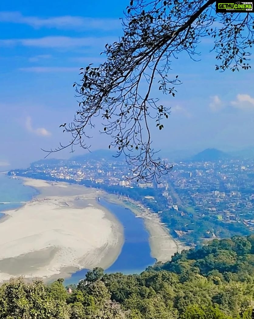Amala Paul Instagram - Scrapbooking my trip to Nagaland: I peeked outside my window and saw the mighty Brahmaputra flowing and how! Maybe it's a reminder from up above to keep going no matter what comes my way. #cherishing #river #nature #mytraveldiaries #moonchildmusings Brahmaputra River