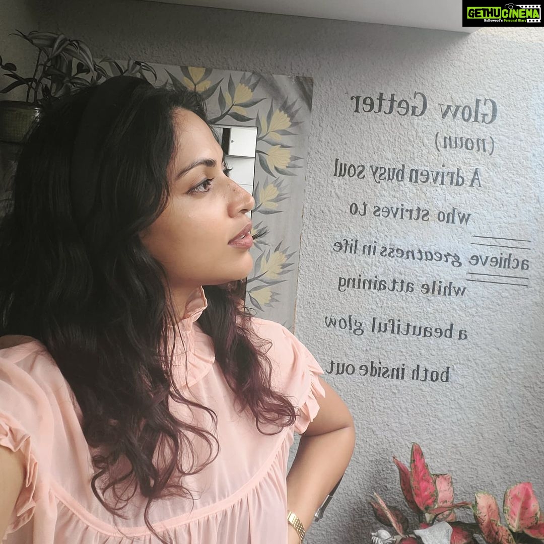 Amala Paul Instagram - Hey can you translate? 😚 Dr Rashmi Shetty