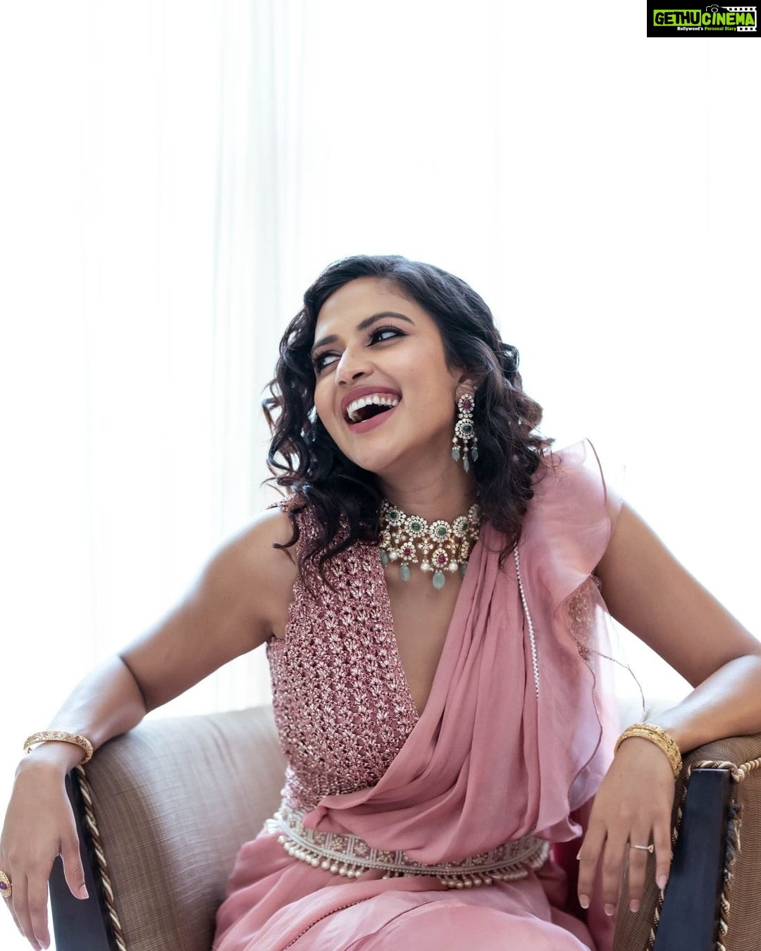 Amala Paul Instagram - Champagne soaked dreams 🥂 Outfit: @nikita.vishakha Styled by: @pallakhshah Assisted by: @himanyasingh MUA: @makeupandhairbysagallya Photography: @nostalgiaevents.in #poser #ootd #pink #blushes #goodvibesonly #playingdressup #alldayeveryday