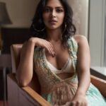 Amala Paul Instagram - Aladdin's Jasmine. 🌼🌝 @shopverb @viariaccessories Styled by @pallakhshah assisted by @shrey_vaishnav_ Hair @divyashetty_ Makeup @makeupartistdanish Photographer - @kalyanyasaswi