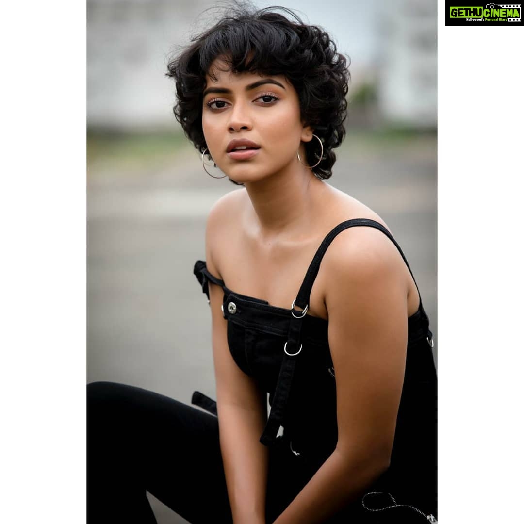 Amala Paul Instagram - World, meet Kamini. Kamini, meet world. . . 📸 @kiransaphotography 💄@chisellemakeupandhair 💇♀️ @manjula7038 . . #Aadai #Aadaifromjuly19 #whodatgurl #itsagoodlife #aadaitrailer