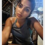 Amala Paul Instagram - The I look cute so I took a selfie, selfie! 😎 #glowfromwithin #gypsysoul #gypsyvibes #pondylife Dharma Swasti
