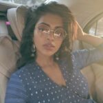 Amala Paul Instagram – Un rayo de sol, oh, oh, oh,
me trajo tu amor, oh, oh, oh

#sexandlucía