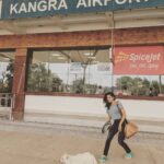Amala Paul Instagram – One week of madness ends in Himachal and next waiting to begin in Chennai, see you Chennai miss you Kangra… #worklife #nostop #butyougottaloveit