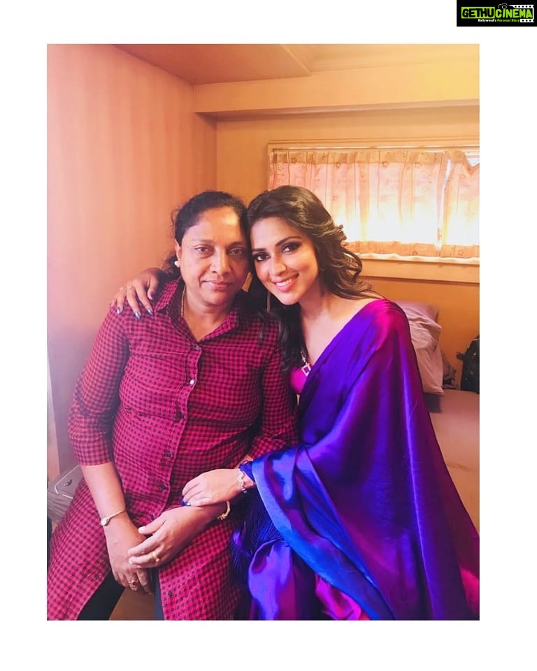 Amala Paul Instagram - In the act of growing up we make various connections. The connection with friends, lovers and spouses, colleagues, career, dreams and possessions etc etc. But the very first connection we ever made with the physical reality was with an umblical cord . The connection between God and me. Happy mother's day to my cosmic connection, my beautiful mommy ππ«β€οΈ #happymothersday #theultimateconnection #cosmic #bestmomintheuniverse