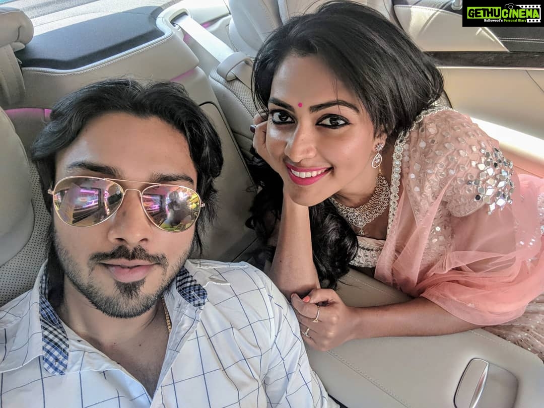 Amala Paul Instagram - 👫 #weaintgettingolder #siblinglove #weddings