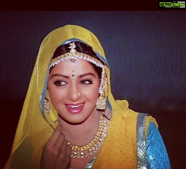 Amala Paul Instagram - Life is nothing but a fleeting moment. The magic fades too fast. The scent of summers never last And all that is left behind Is some solace in nostalagia’s blind 🙏🏼 #ripsridevi #chandni #morni #legend #lamhe #oftears #ofloss