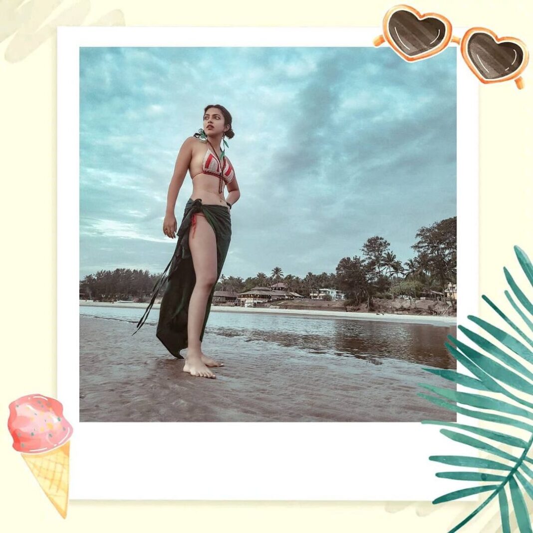 Amala Paul Instagram - WHAT IS A GODDESS?
A woman who is in the process of learning to know, accept and love herself on all levels, Mind Body and Spirit. A woman who, because she focuses on personal growth and self awareness, experiences a life, increasingly filled with peace, love, joy, passion and fun. A woman that understands that she has unlimited capacity to make her life anything she wants. A woman who is inspired to give to those around her because of her sense of gratitude and abundance.
Created by @ajishpremphotography
#iamagoddess #amoderndaygoddess #AwomanwhoHonorsherbodyastheSacredTempleoftheSpiritofLife #sacredfeminine Amala Paul Instagram - WHAT IS A GODDESS? A woman who is in the process of learning to know, accept and love herself on all levels, Mind Body and Spirit. A woman who, because she focuses on personal growth and self awareness, experiences a life, increasingly filled with peace, love, joy, passion and fun. A woman that understands that she has unlimited capacity to make her life anything she wants. A woman who is inspired to give to those around her because of her sense of gratitude and abundance. Created by @ajishpremphotography #iamagoddess #amoderndaygoddess #AwomanwhoHonorsherbodyastheSacredTempleoftheSpiritofLife #sacredfeminine