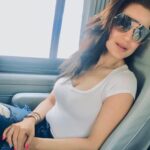 Ameesha Patel Instagram - Have a lovely Sunday everyone 💗💗💗🌈