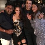 Ameesha Patel Instagram - About last night .. fabulous evening with this fabulous couple .. thanks @neelumanoj and @manojneelu for a truly lit 🔥 evening 💞💞love u guys