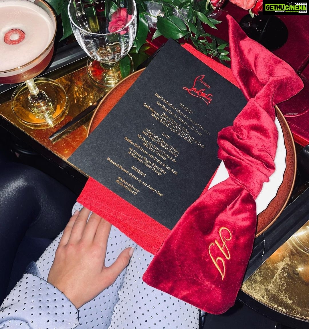 Amy Jackson Instagram - @louboutinbeauty know how to throw a parTAY 🌹 Thankyou @anthony_jpowell for a fabulous time and to my one and only @nikki_makeup for glamming me UP ❤️