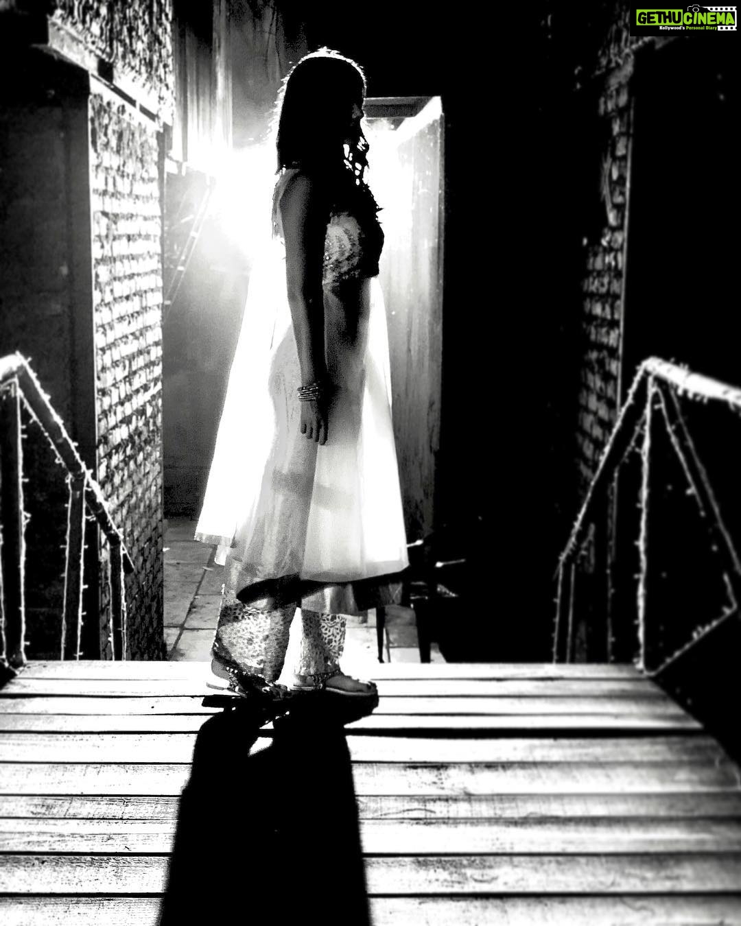 Amyra Dastur Instagram - βShe and the #moon could always be found #playing in the #darkness ...β- #ajlawless πβ¨ Chennai, India