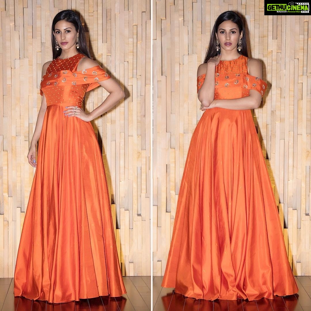 Amyra Dastur Instagram - โLife is a #party ... Dress like itโ - #audreyhepburn โจ . #manasukunachindi #promotions ๐๐๐ฅ . . . Wearing @althea.krishna with #jewellery from @kiara.jewelry ... Styled by @talukdarbornali Shot by @i_ak_photographer Hyderabad