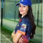 Amyra Dastur Instagram – All the very best to the @marathaarabians playing in the @t10cricketofficial @t10cricketleaguedubai today!!! Routing for you guys! 💃💃💃
#ParvezKhan @sohailkhanofficial @samashs #PacificSports Dubai, United Arab Emirates