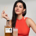 Amyra Dastur Instagram - Absolutely love this #collaboration with TOKI - Japanese Blended Whisky from The House Of Suntory. ✨ Toki means “time” in Japanese. It’s a concept rich in meaning the world over, but particularly in Japan where respect for tradition and reinvention sparks a powerful creative energy. Inspired by that interplay, Suntory Whisky Toki brings together old and new - the House of Suntory’s proud heritage and its innovative spirit - to create a blend that is both groundbreaking and timeless. It can be enjoyed neat, on the rocks or as a highball. I absolutely love how it pairs so will with my favourite Japanese cuisine. A perfect combination to start my first weekend of 2022! Kanpai!🥃 #toki #suntorytoki #yamazaki #hakushu #chita #japanesecraftanship #tokitime #houseofsuntory #suntorytime -Drink Responsibly -The content is for people above 25 years of age only